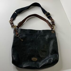 Vintage Fossil black leather crossbody shoulder convertible bag